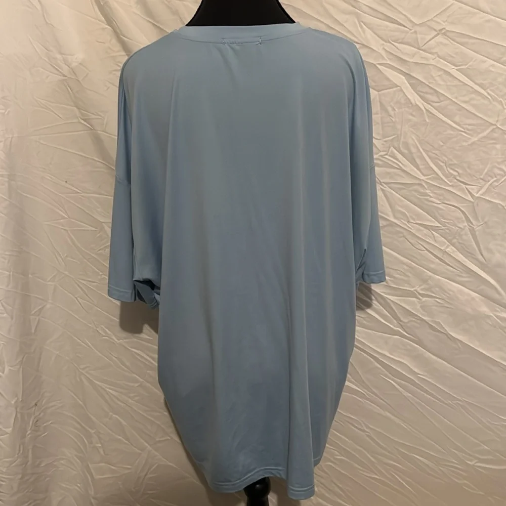 Shirt - Picture 2 of 2